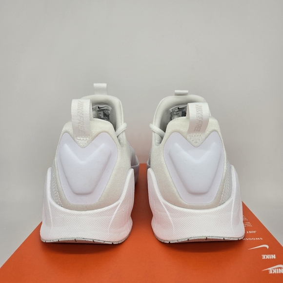 New Nike Free Metcon 6 Platinum Tint Women's Workout Shoes Size 9 - Picture 4 of 8